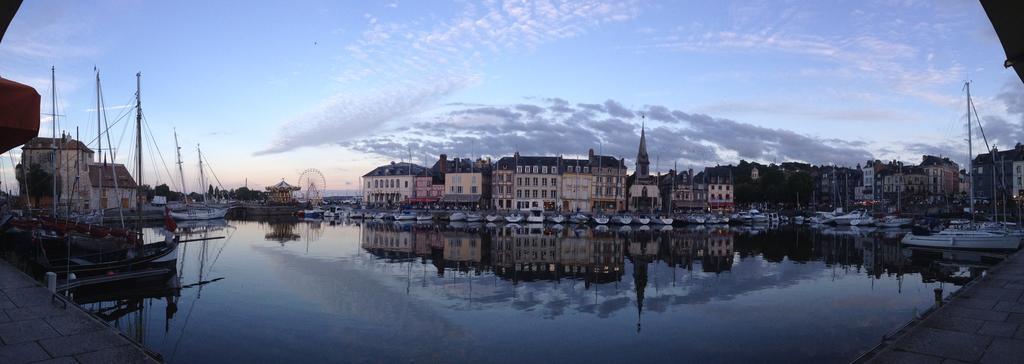 Chambres Chez L'Habitant Capucine Honfleur Eksteriør billede